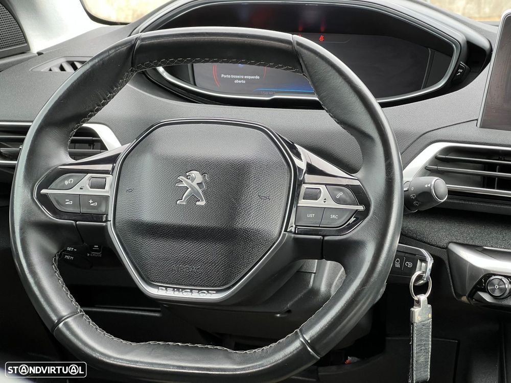 Peugeot 3008 1.5 BlueHDi Allure - 22