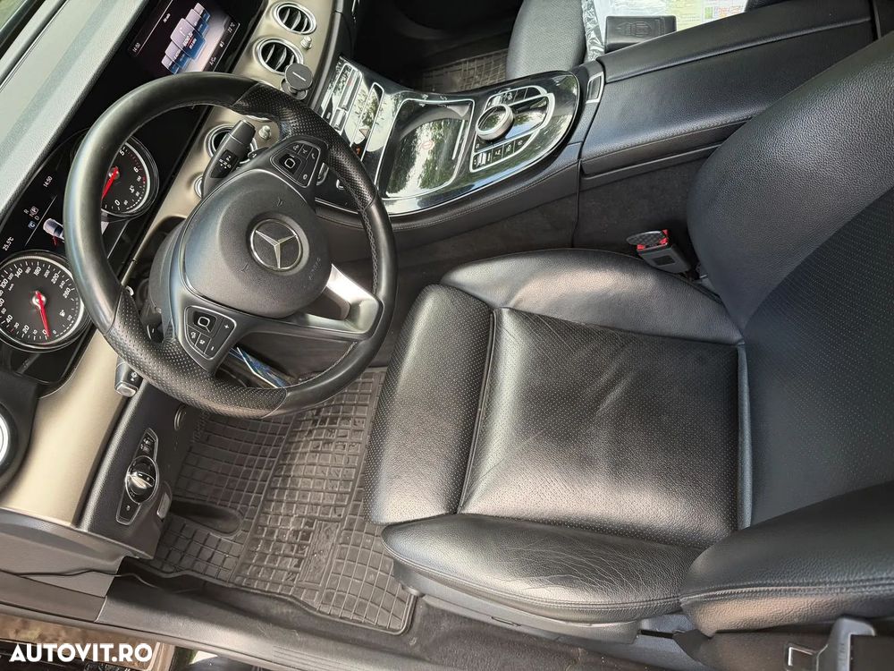 Mercedes-Benz E - 9