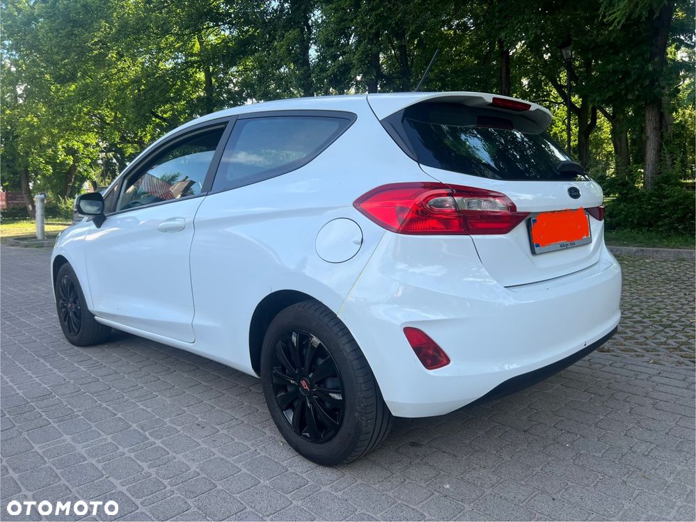 Ford Fiesta - 4