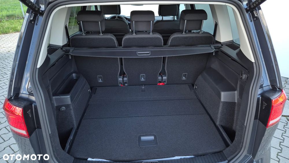 Volkswagen Touran 1.5 TSI EVO Highline DSG - 9