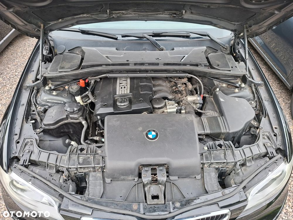 BMW Seria 1 116i - 21
