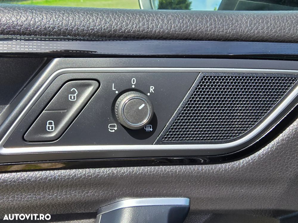 Volkswagen Golf Sportsvan 2.0 TDI (BlueMotion Technology) Sound - 12