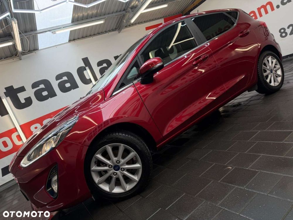 Ford Fiesta 1.0 EcoBoost S&S TITANIUM - 11
