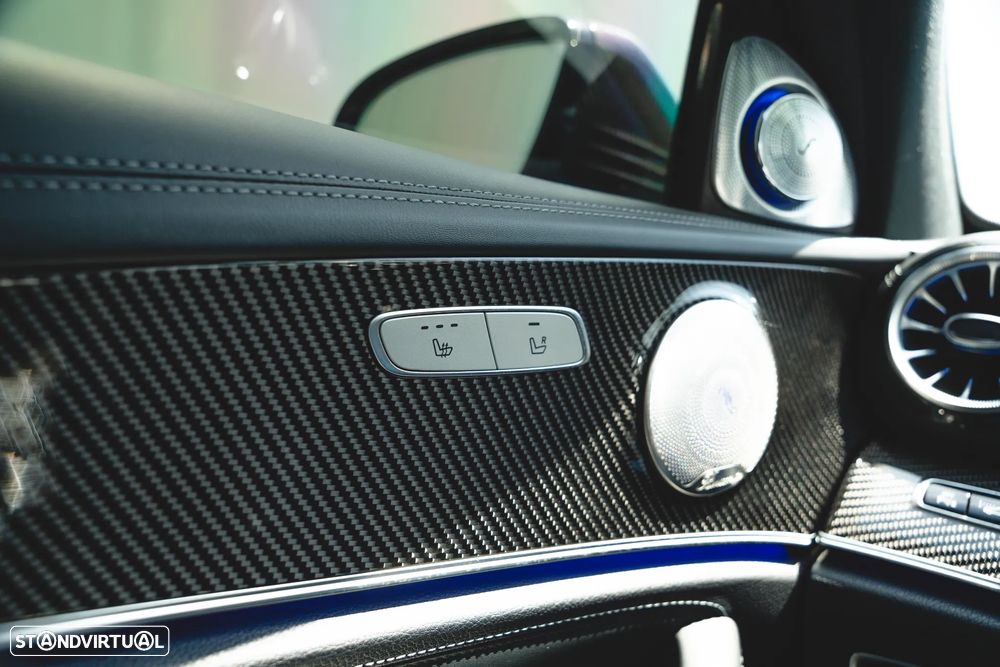 Mercedes-Benz E 63 AMG S 4-Matic+ - 38