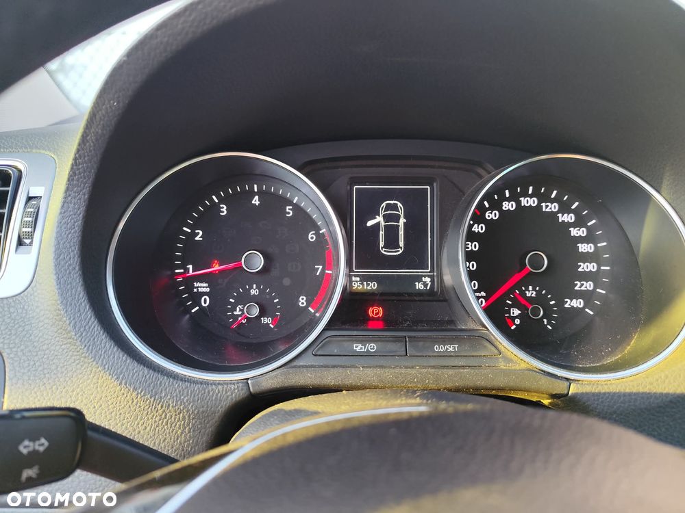 Volkswagen Polo 1.0 Allstar - 5