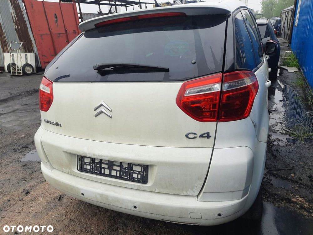 Citroen C4 Picasso 1,6 VTi 120KM 88KW Benzyna 5 DRZWI LAK: EWP CZĘŚCI - 4