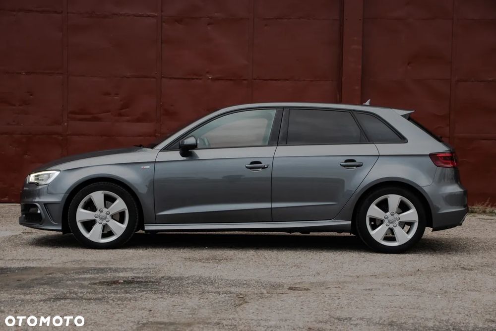 Audi A3 Sportback 1.6 TDI (clean diesel) S tronic S line Sportpaket - 3
