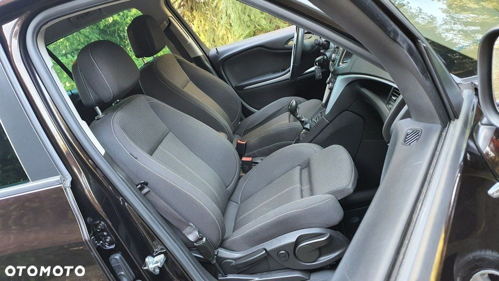 Opel Zafira - 8