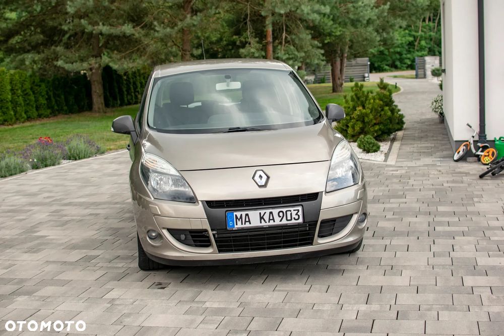 Renault Scenic - 13