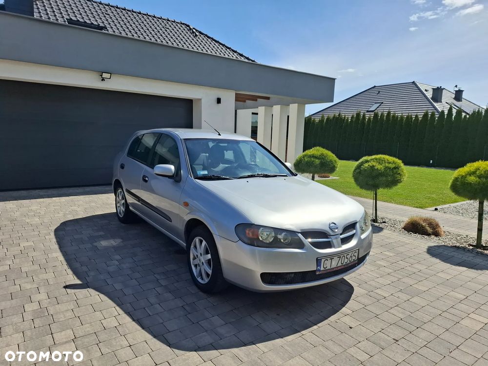 Nissan Almera 1.5 acenta PLUS - 11