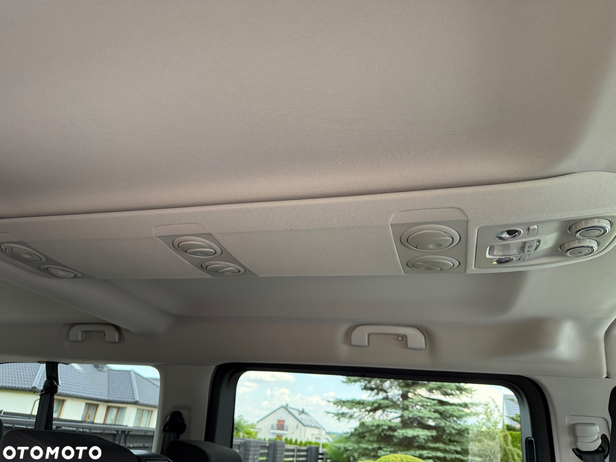 Toyota Proace Verso - 25