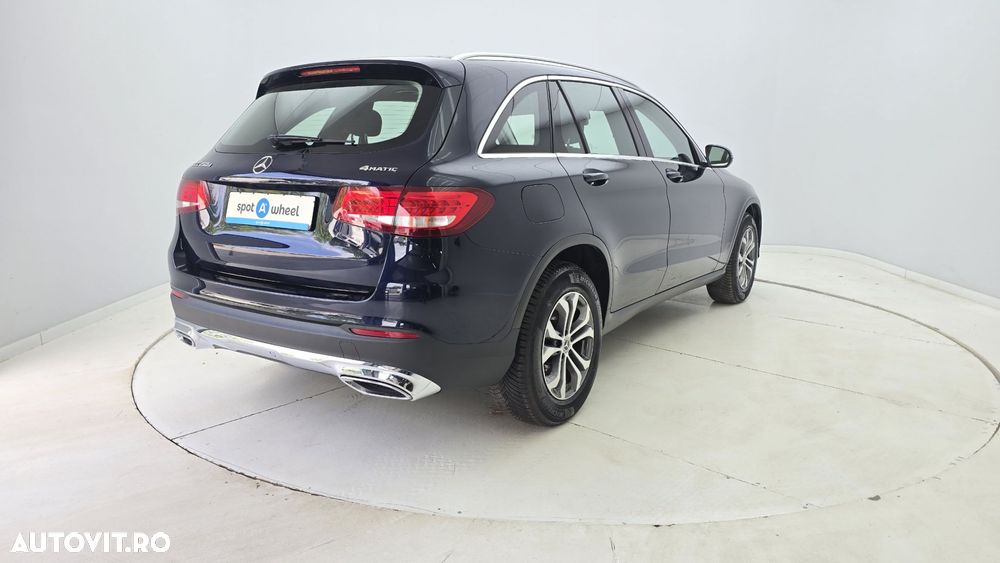 Mercedes-Benz GLC 250 d 4MATIC - 8