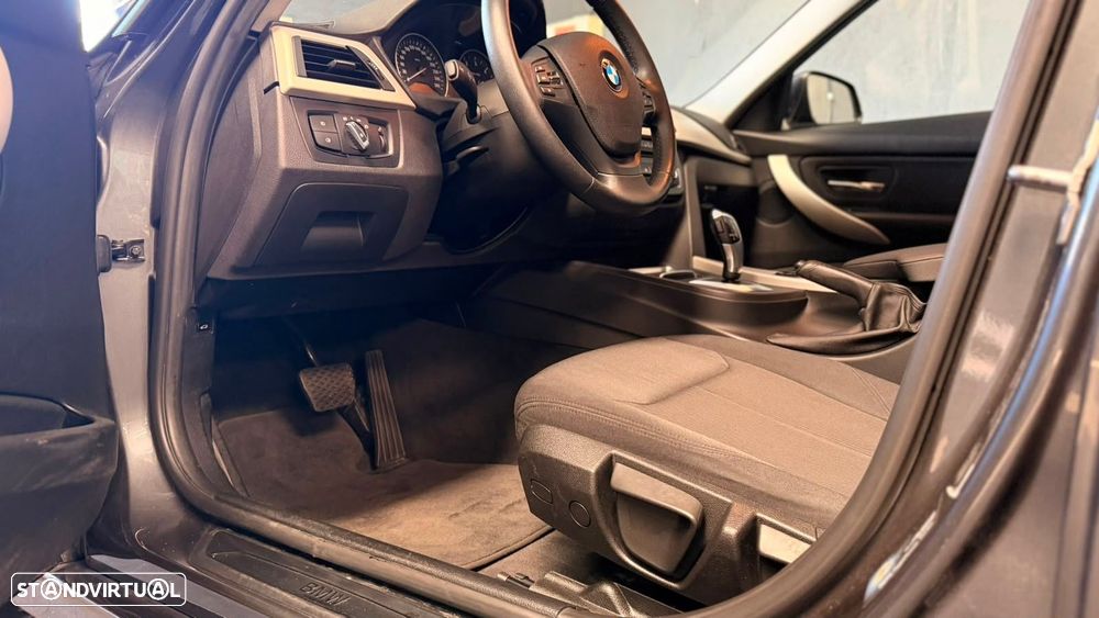 BMW 318 d Advantage Auto - 22