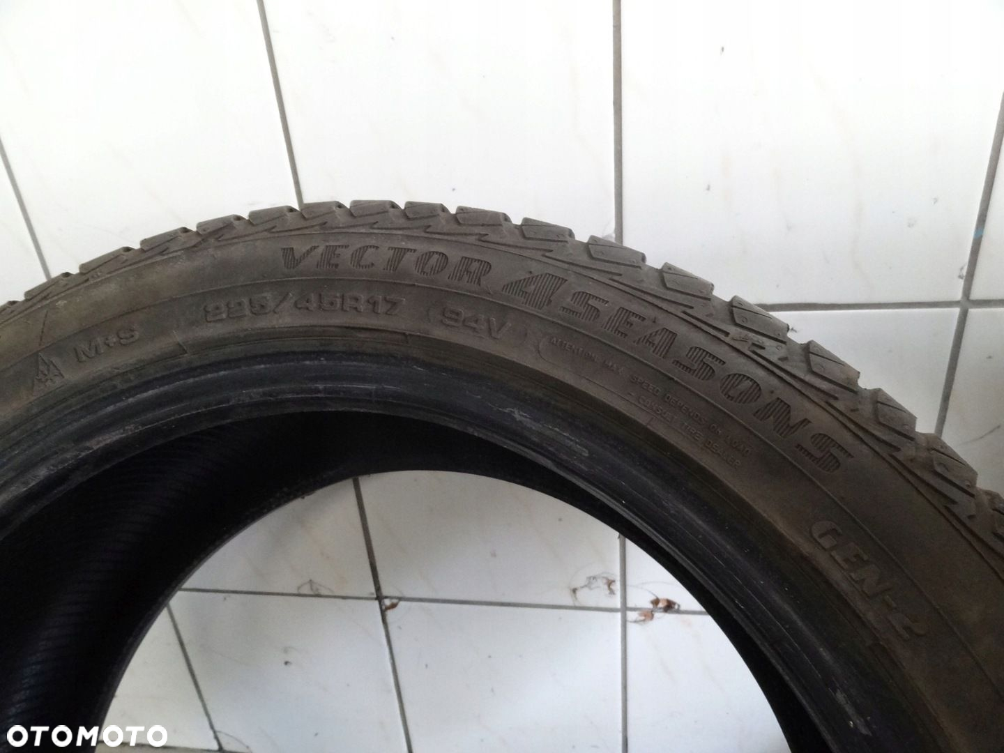 OPONY GOODYEAR VECTOR 4 SEASONS GEN-2 225/45 R17 7,30MM 7,55MM 5,20MM 2019 - 7