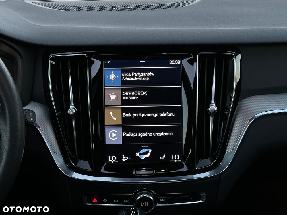 Volvo V60 D4 Inscription - 26