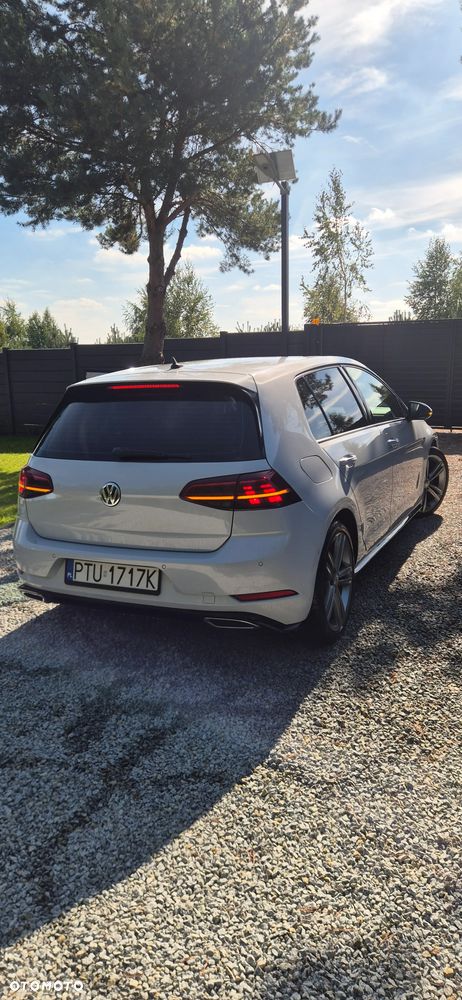 Volkswagen Golf - 9