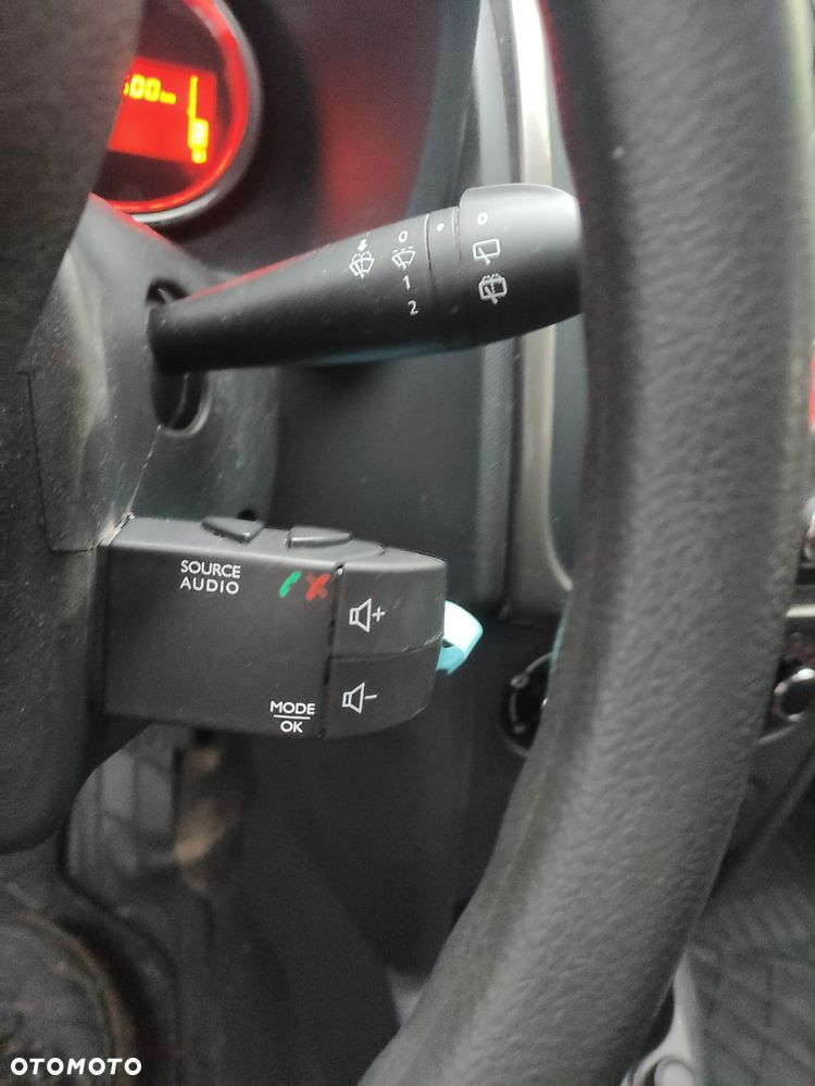 Dacia Sandero TCe 90 (S&S) Comfort - 10