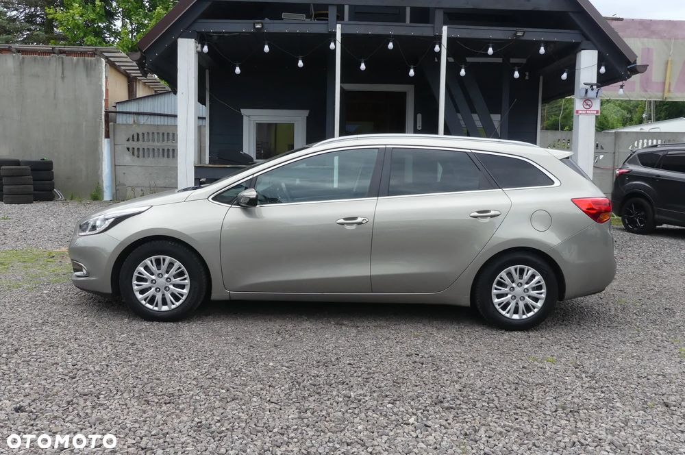 Kia Ceed Cee'd 1.6 GDI XL - 19