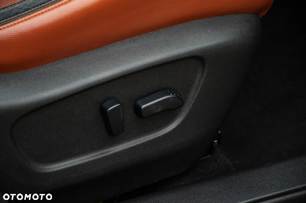 Nissan X-Trail 2.0 dCi ALL-MODE 4x4i Xtronic Tekna - 39