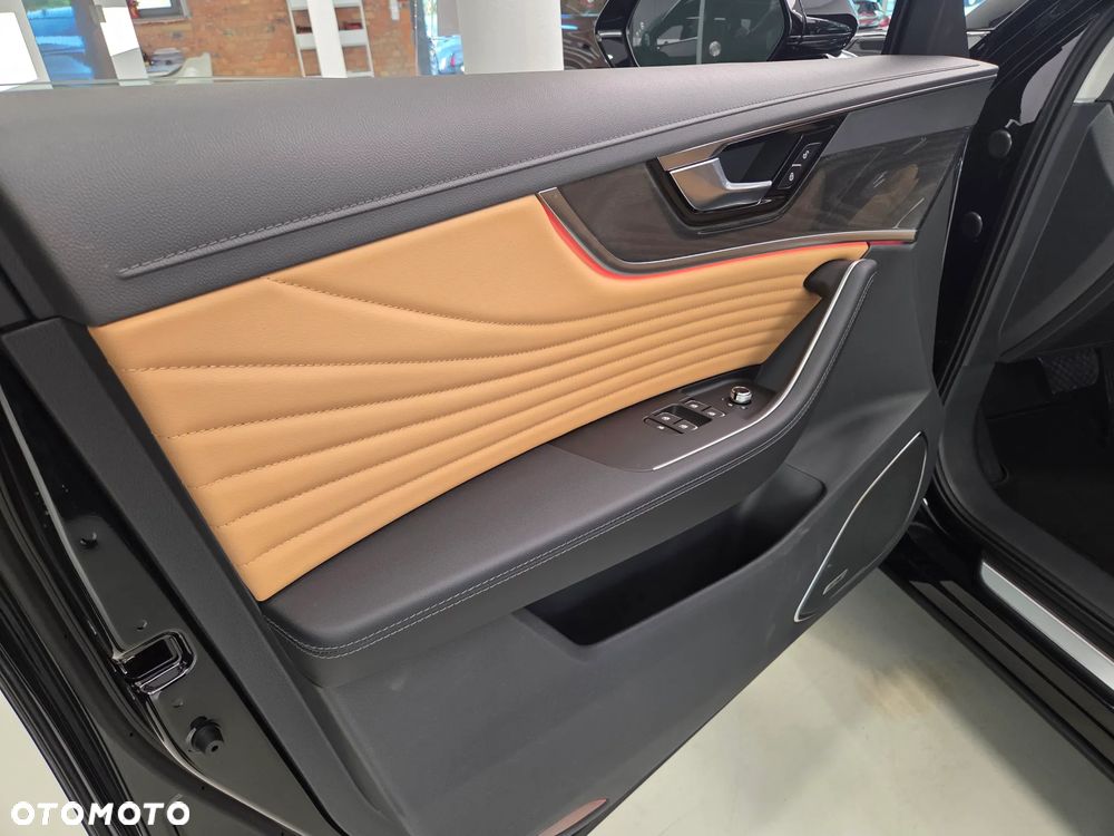 Hongqi HS5 2.0T Executive AWD - 20