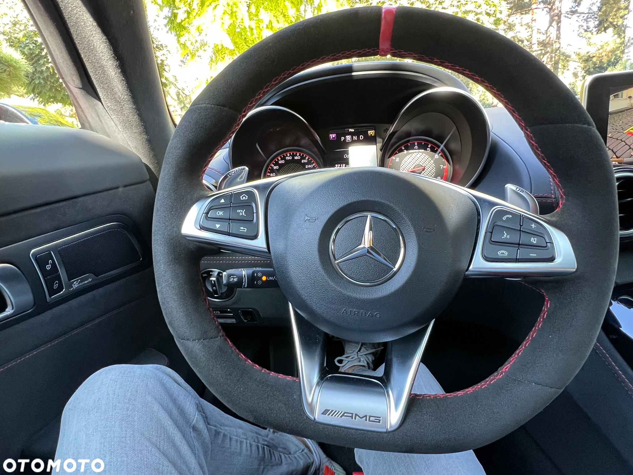 Mercedes-Benz AMG GT C - 32