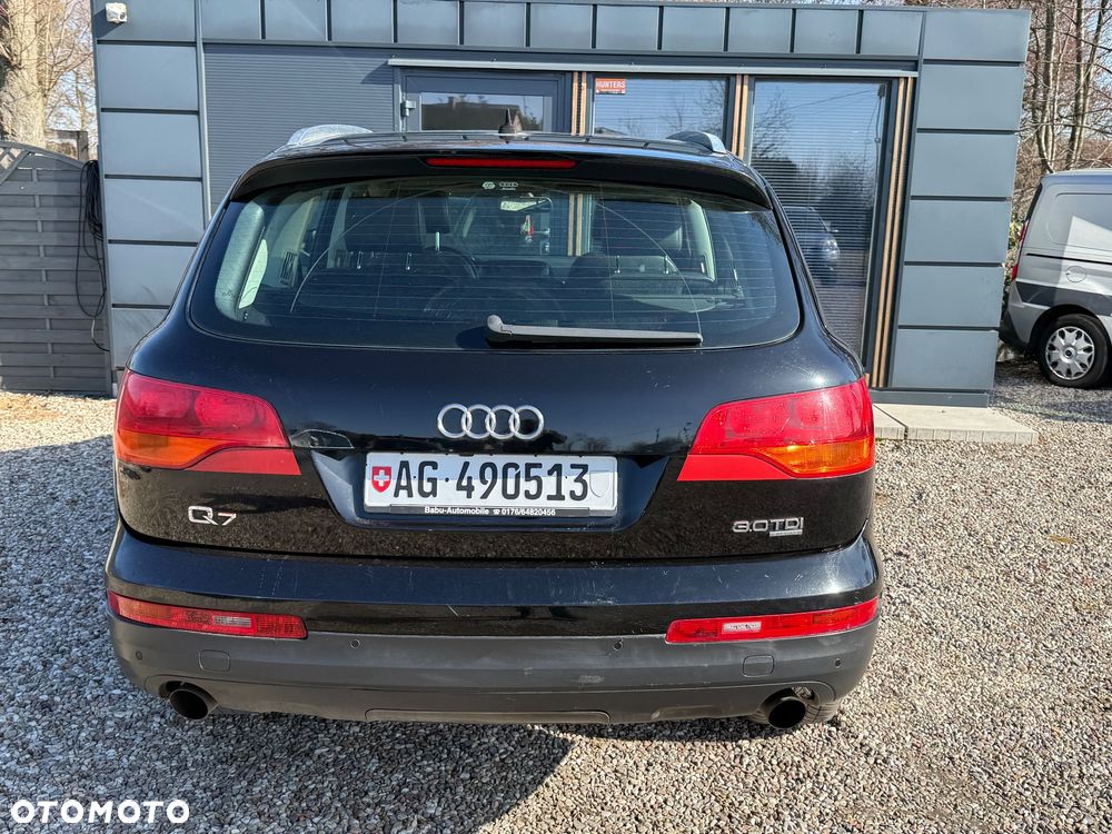 Audi Q7 3.0 TDI DPF quattro tiptronic - 15
