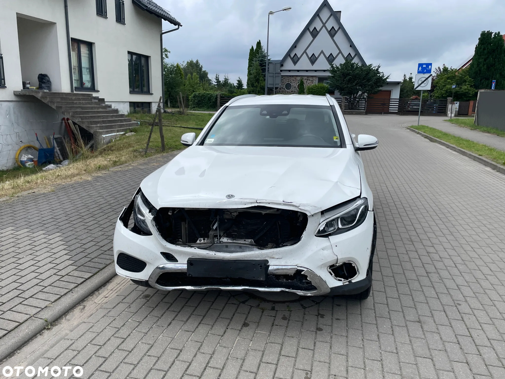 Mercedes-Benz GLC 220 d 4-Matic - 2