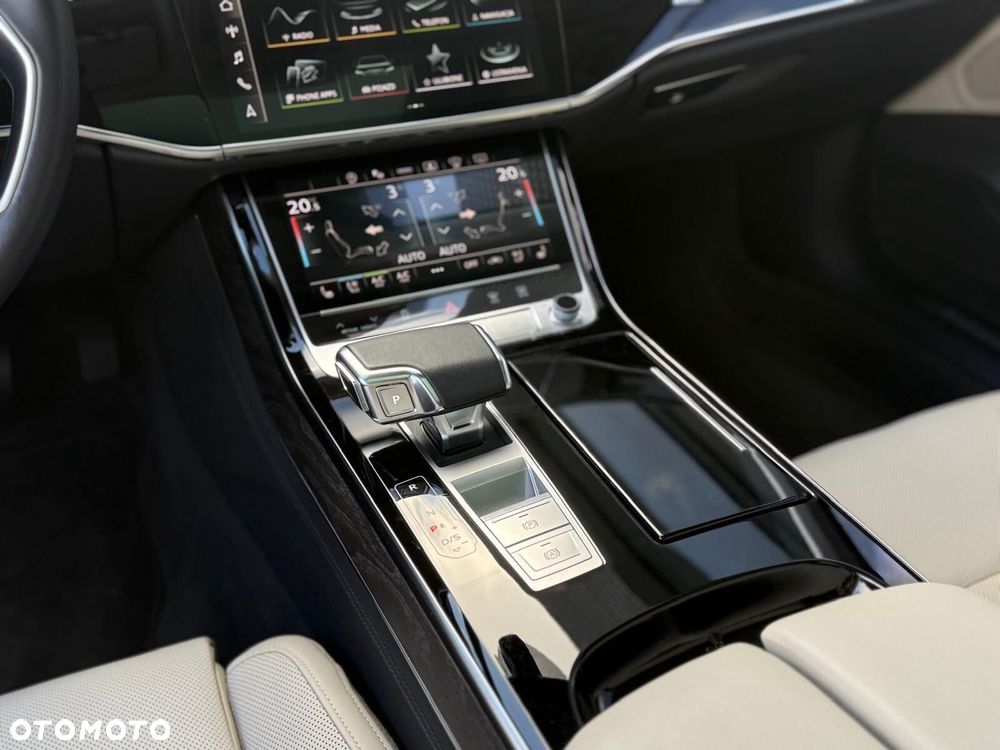 Audi A8 - 20