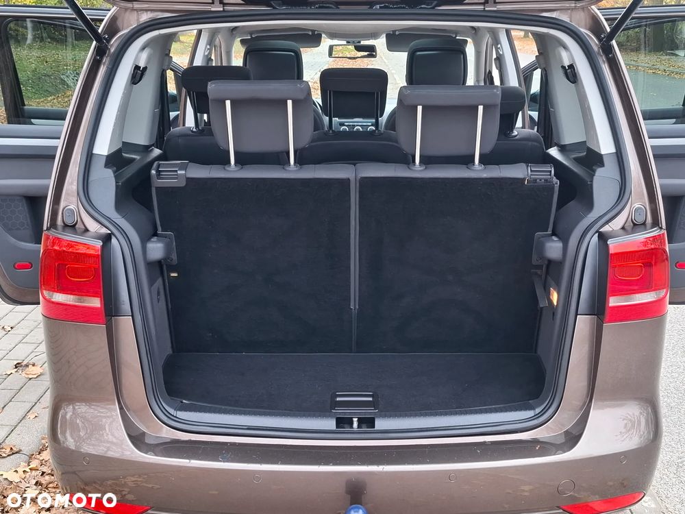 Volkswagen Touran 1.6 TDI DPF BlueMotion Technology DSG MATCH - 13