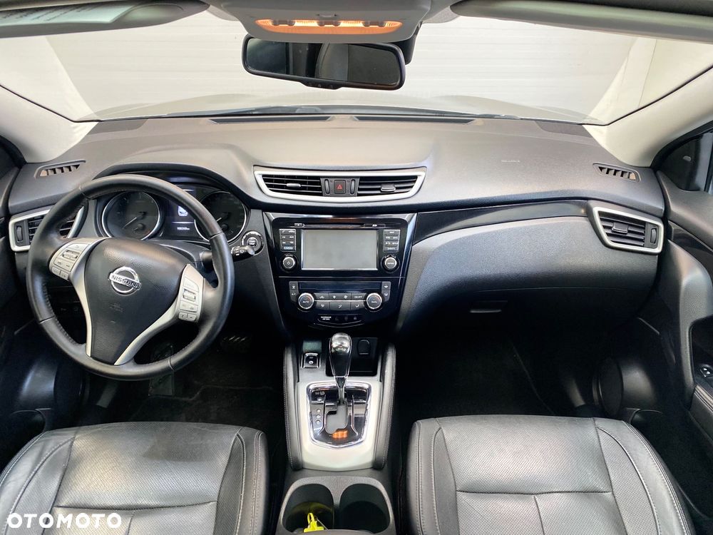 Nissan Qashqai 1.6 DCi Xtronic N-Connecta - 9