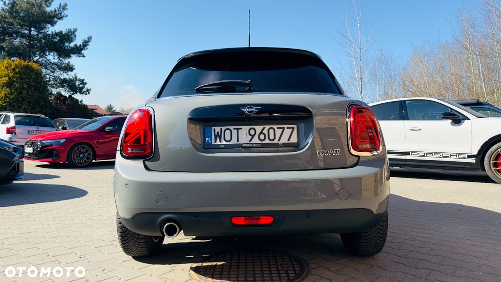 MINI Cooper Standard - 3