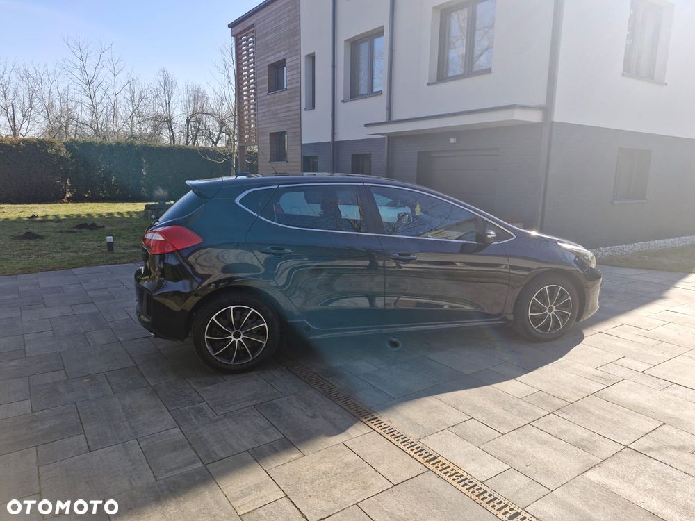 Kia Ceed 1.6 CRDi GT Line - 18