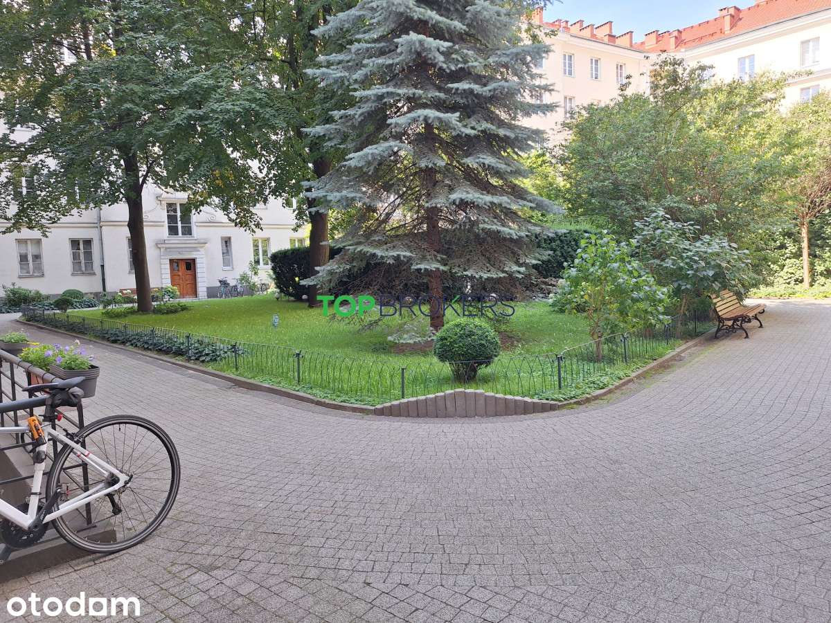 Dwa pokoje do remontu w prestiżowej lokalizacji