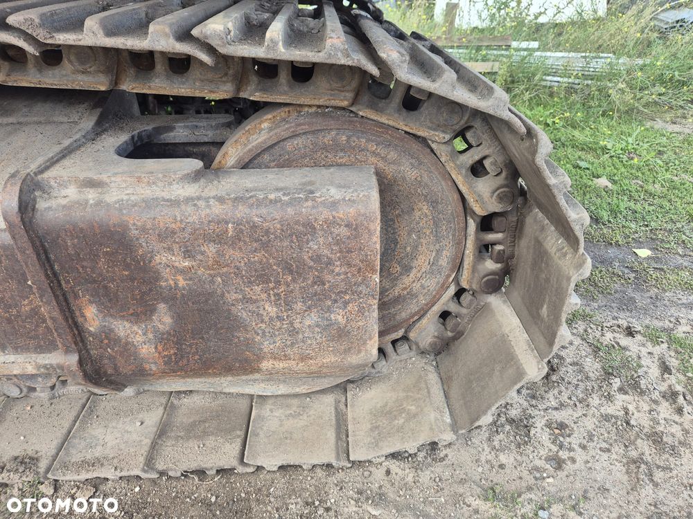 Hyundai EXCAVATOR  ROBEX 260 NLC-9A R260LC - 21