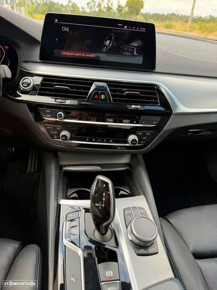 BMW 520 d Pack M Auto - 19