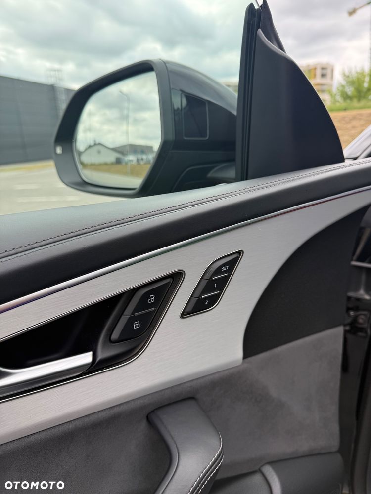 Audi Q8 50 TDI mHEV Quattro Black Edition Tiptronic - 16