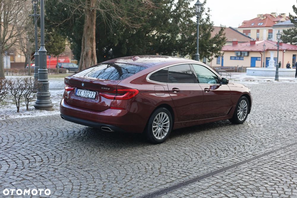 BMW 6GT - 4