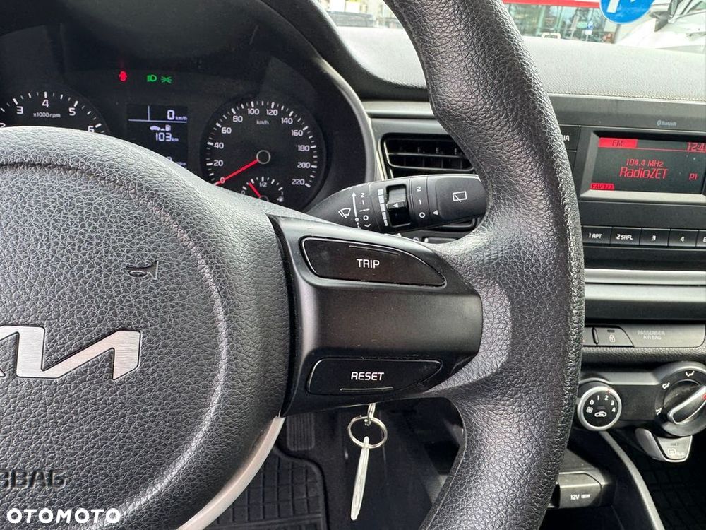 Kia Rio 1.2 M - 15