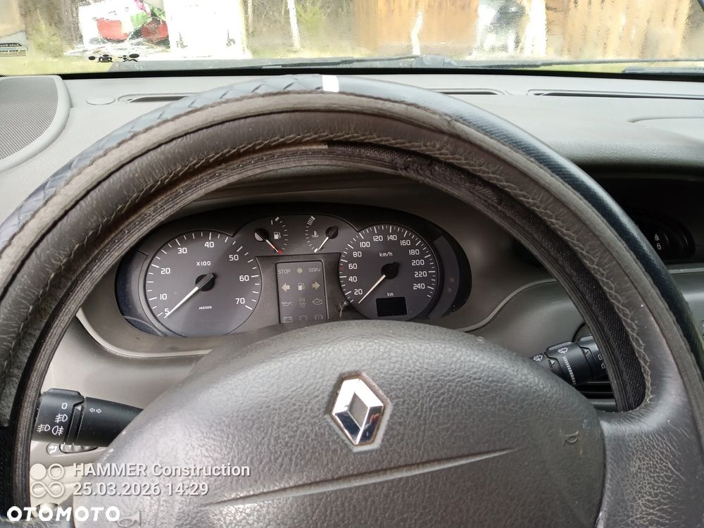Renault Scenic - 8