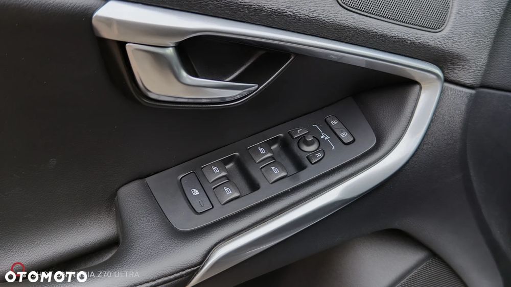 Volvo V40 T4 Drive-E Inscription - 18