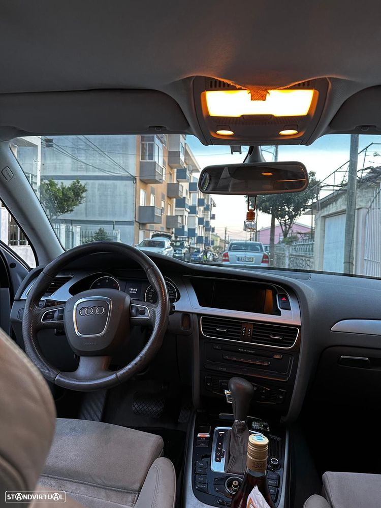 Audi A4 2.0 TDI Advance Multitronic - 9