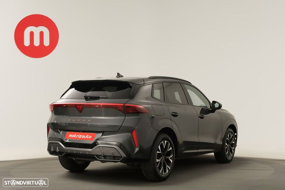 Cupra Terramar 1.5 e-Hybrid DSG - 4