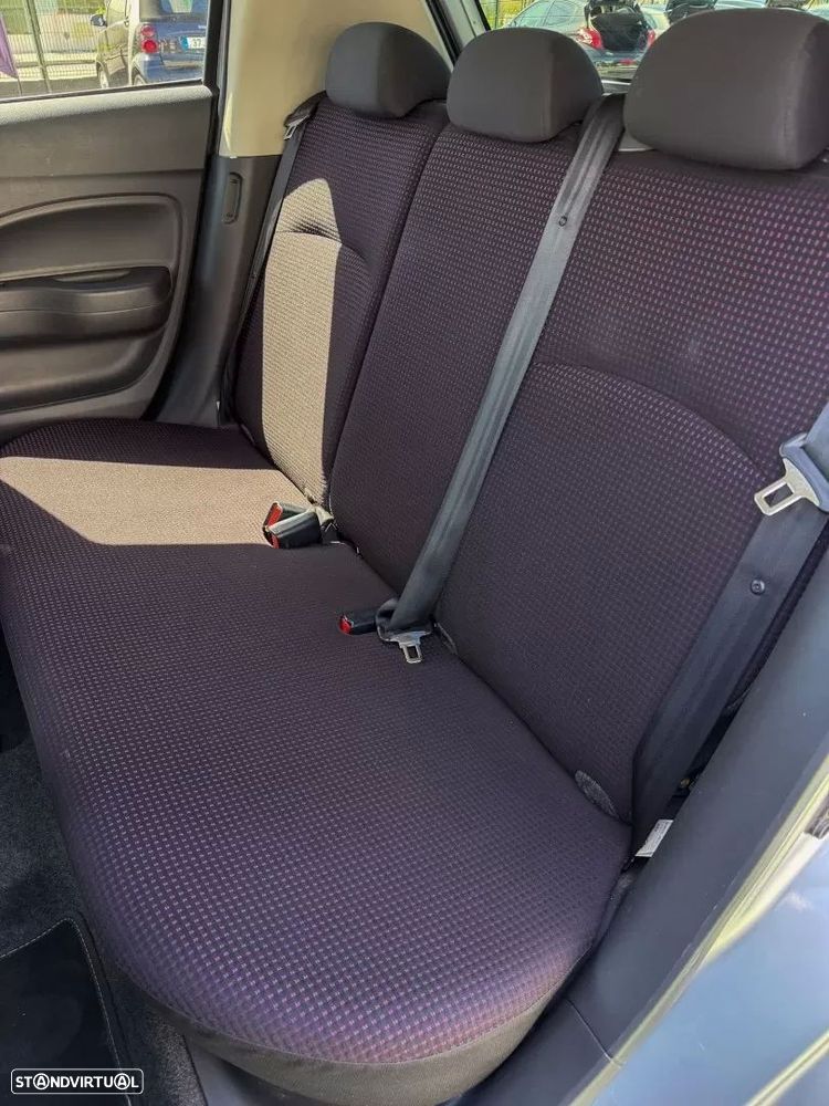 Mitsubishi Space Star 1.2 Intense - 11