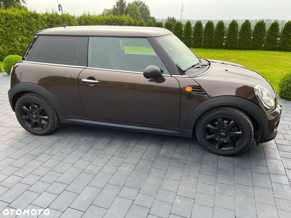 MINI ONE - 1