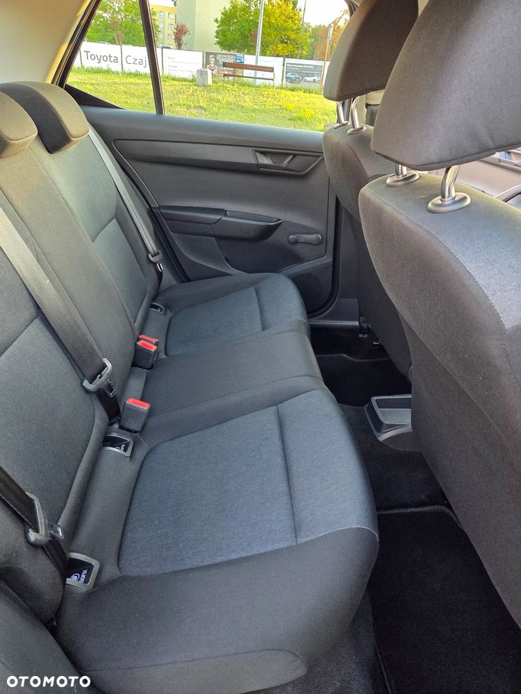 Skoda Fabia 1.0 MPI Drive - 12