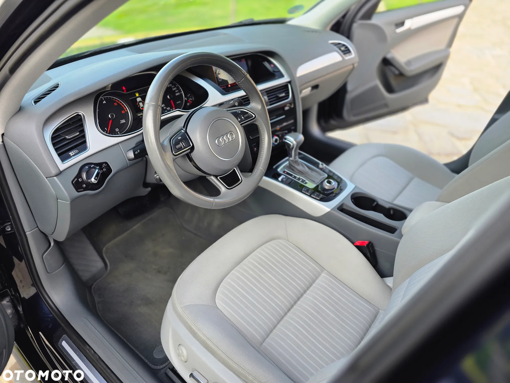 Audi A4 2.0 TDI DPF clean diesel quattro S tronic S line Sportpaket - 26