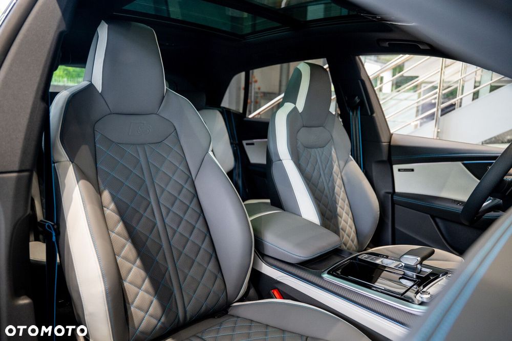 Audi Q8 - 21