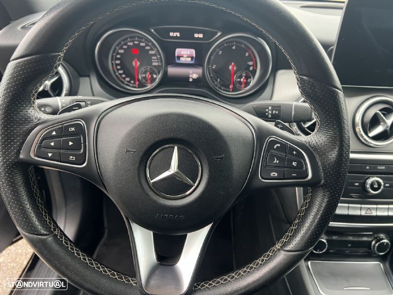 Mercedes-Benz CLA 180 d Shooting Brake Urban Aut. - 23