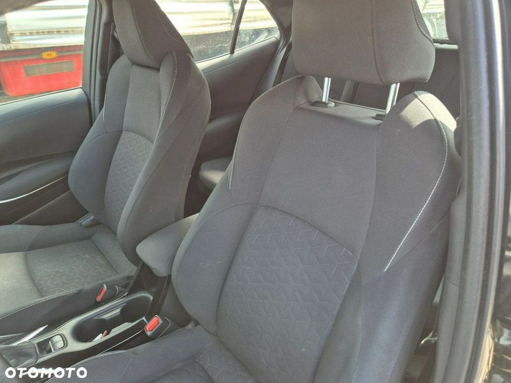 Toyota Corolla - 14