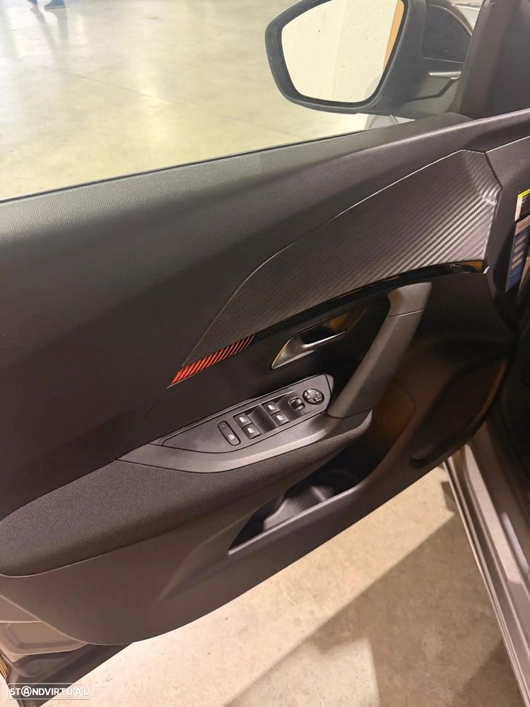 Peugeot e-2008 50 kWh Active Pack - 10